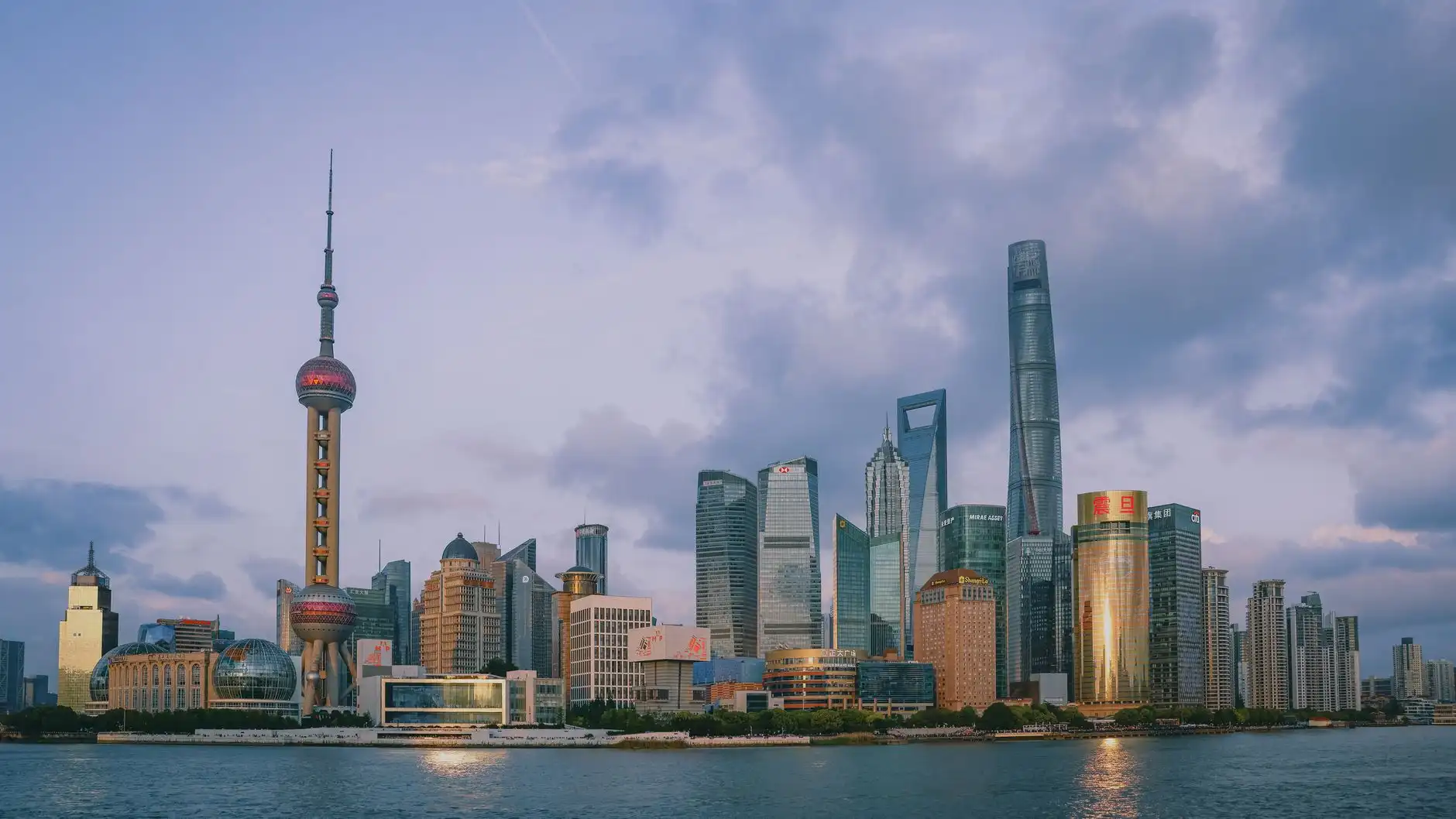 悦享健康视角：康养服务中智慧健康管理系统的技术应用与趋势